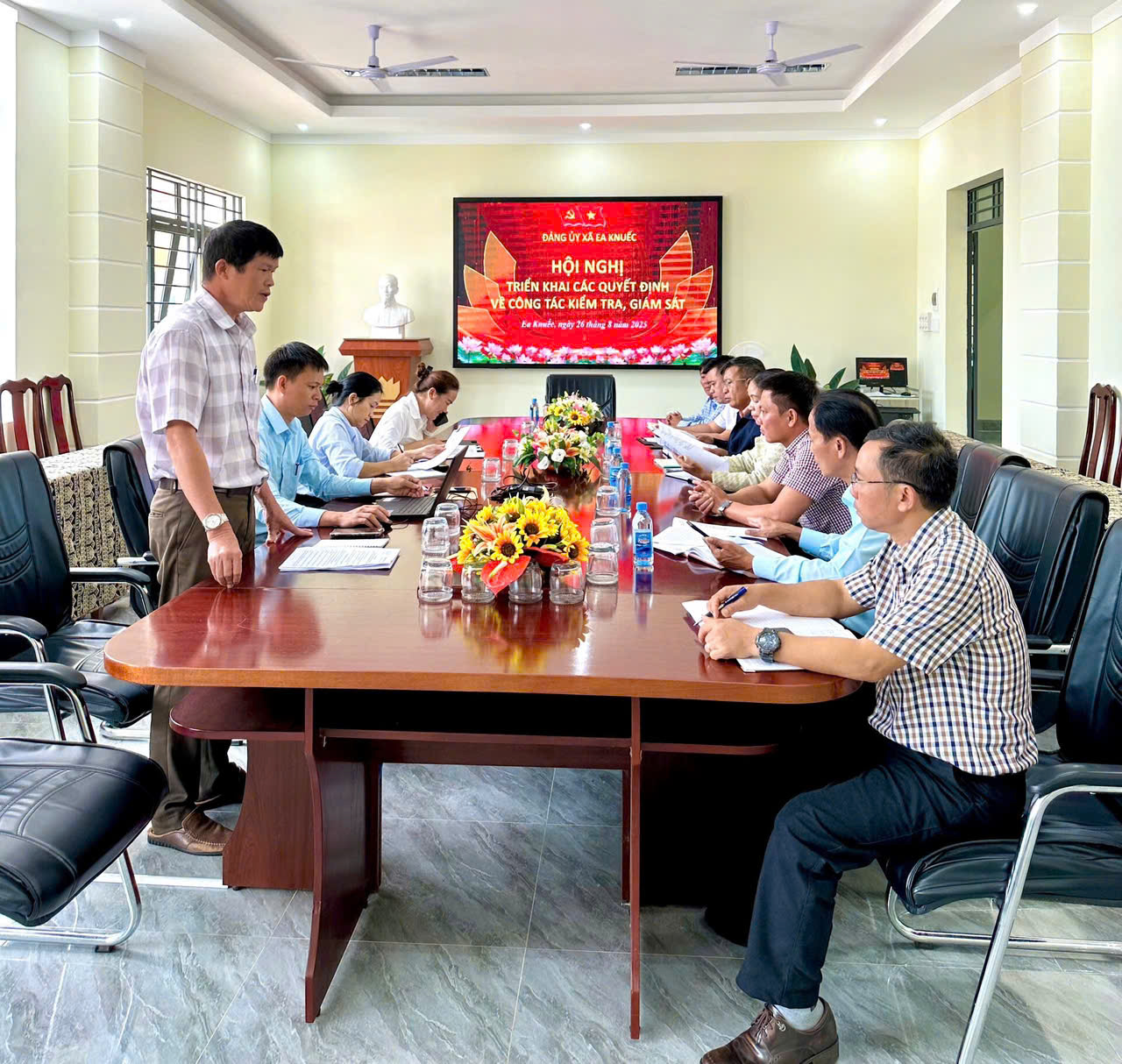 HỘI NGHỊ TRIỂN KHAI CÁC QUYẾT ĐỊNH VỀ CÔNG TÁC KIỂM TRA, GIÁM SÁT