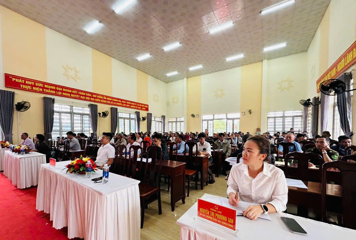 UBND XÃ EA KUNẾC PHỐI HỢP SỞ DÂN TỘC TÔN GIÁO TẬP HUẤN PHÒNG CHỐNG MA TUÝ VÙNG ĐỒNG BÀO DTTS