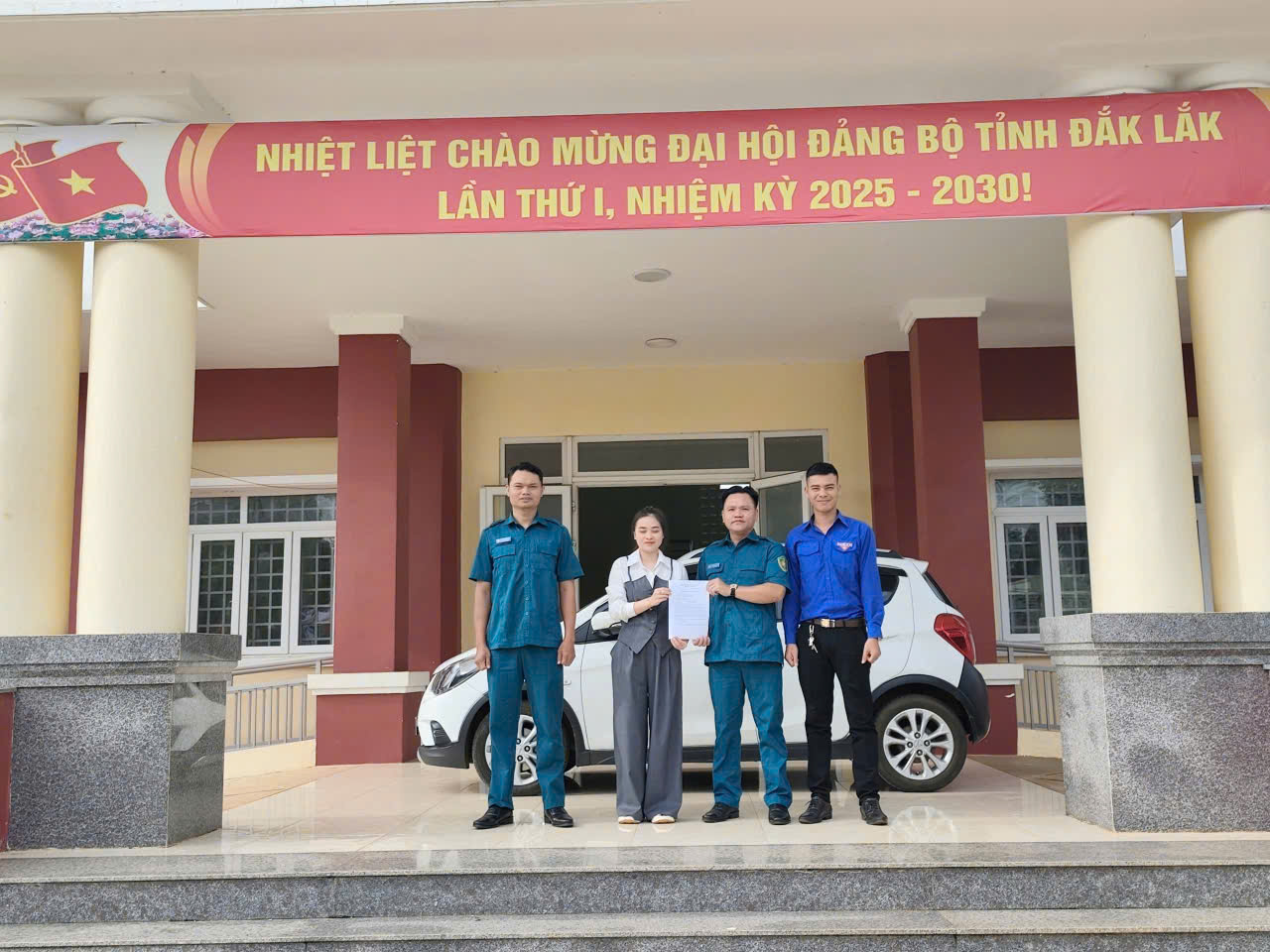 z7066126173070_2b24fcfa9104760ca83ef592864b9132