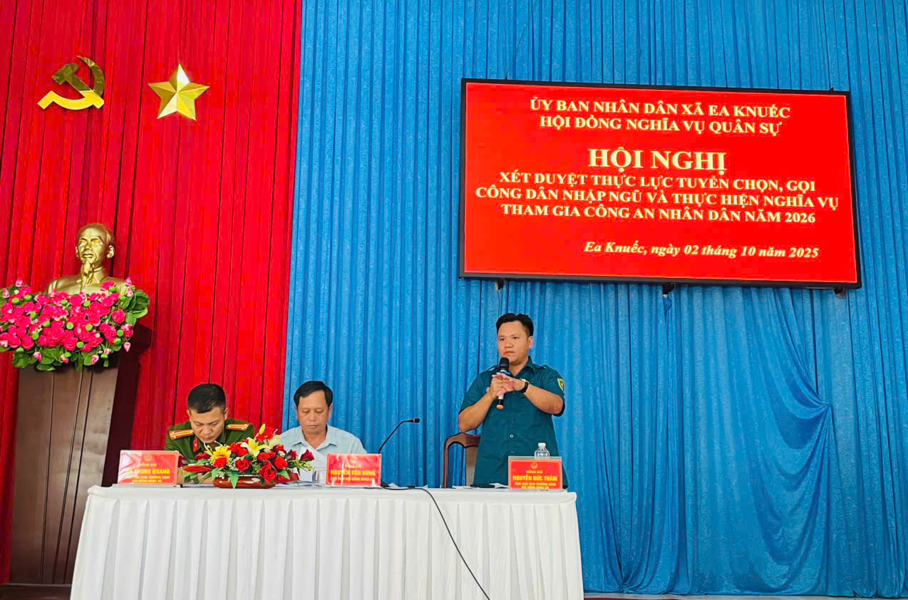 z7072497708458_0522031f45042f9bd37bb45d349a74ec