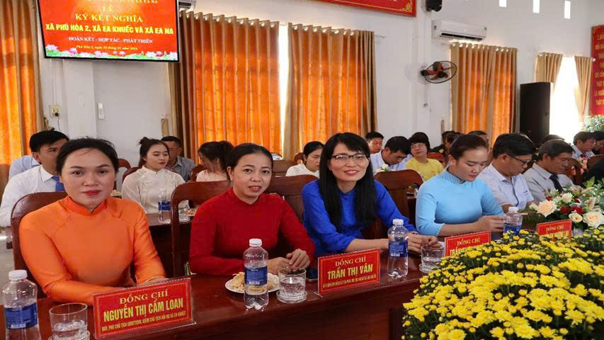 z7486550096436_61a2deebc4f01c45e70d1a12aa8e65b1