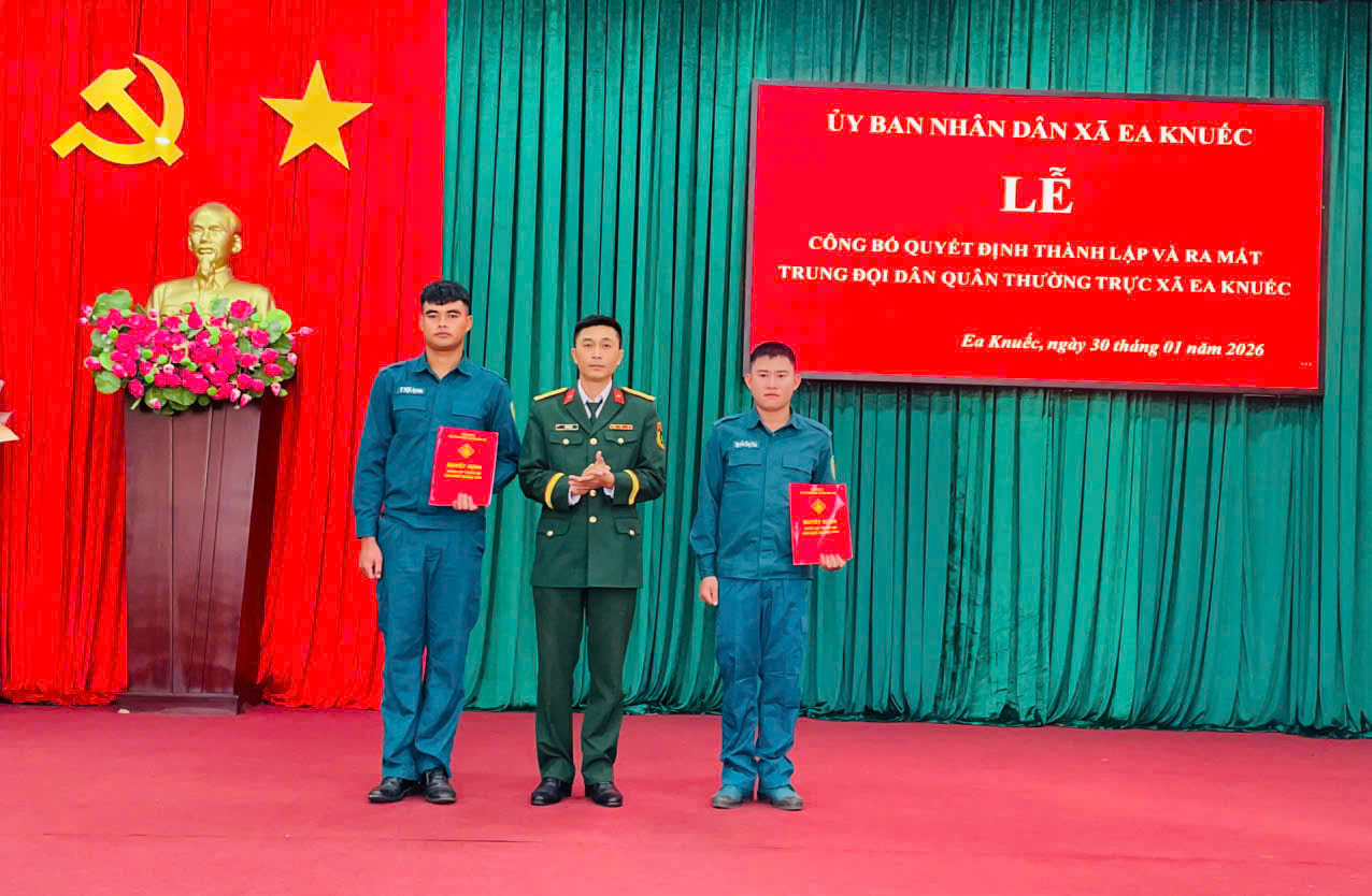 z7483711838004_31ecb3d0968f2e87b5a835c125b098b2