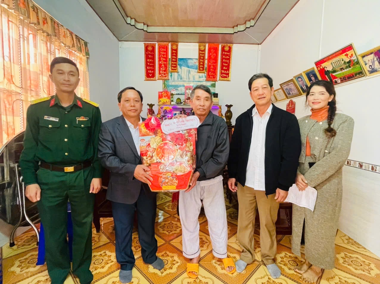 z7504046810266_6fe3925c5ca9512f1febe76ea75f8e63