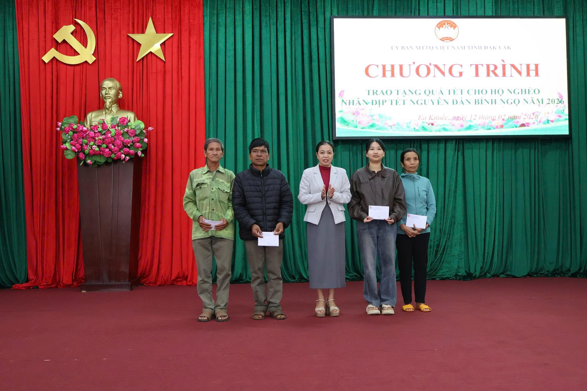 z7526922900731_10759ae79815643901923060f18fec97