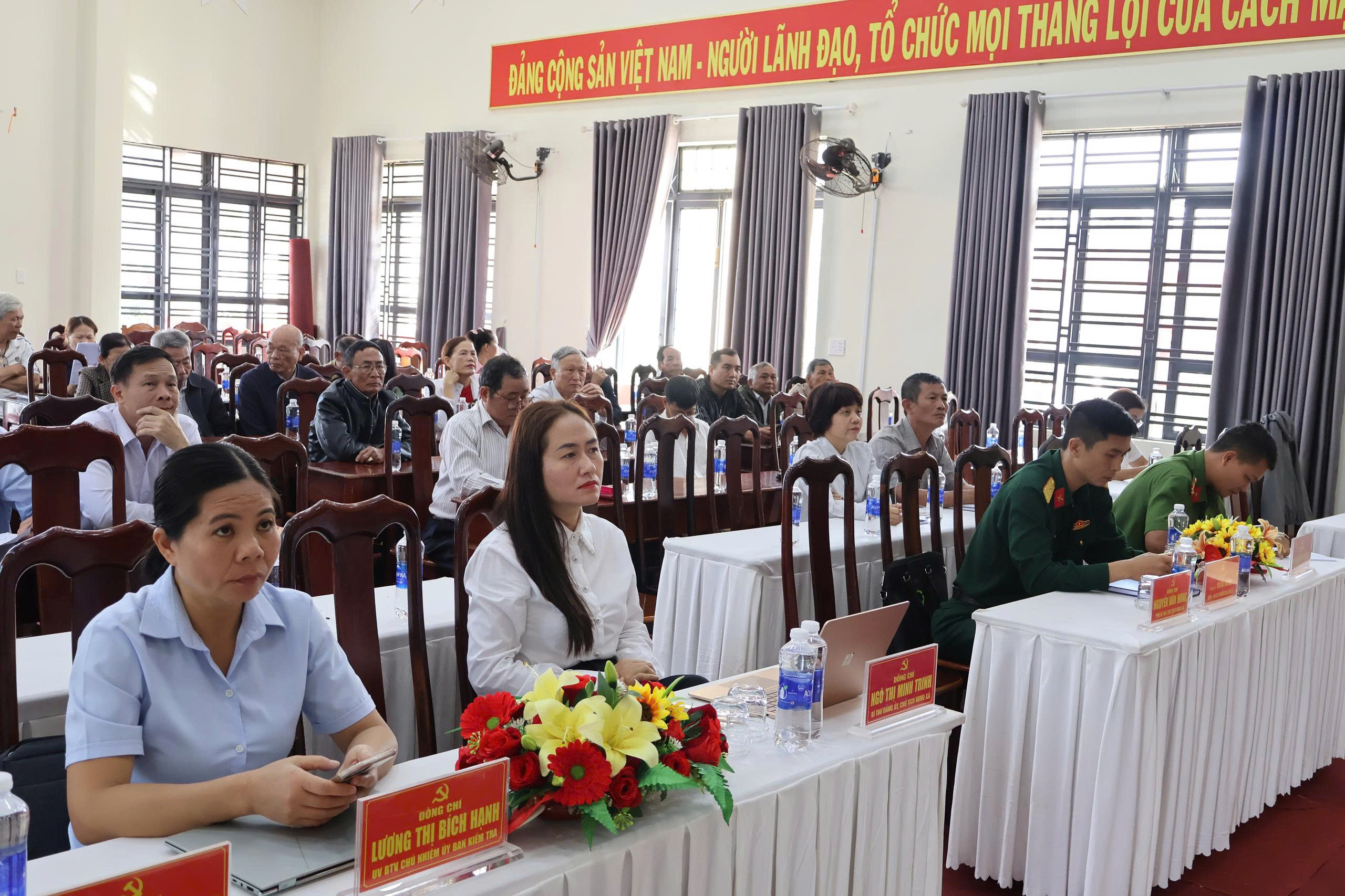 z7566257805195_3738bc4487fc1c213db25c54ae0c037b