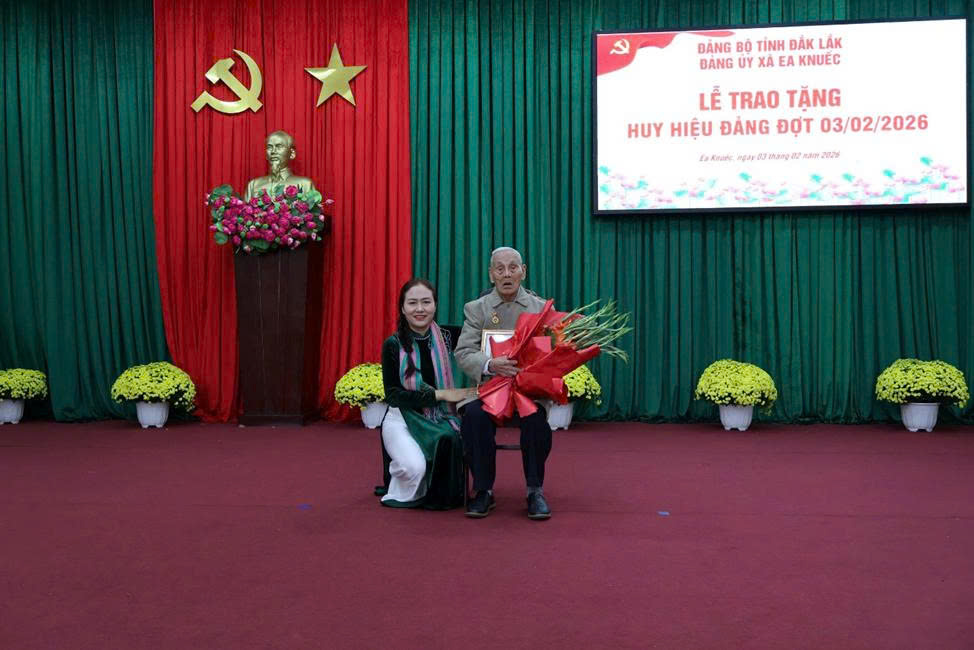 z7496522496803_1d5c71ca3223439d8add39f5c5ece402