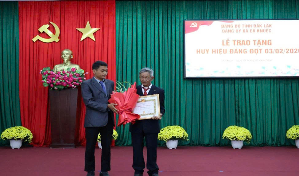 z7496524604637_847c17098d92478c98c718f21800a46c