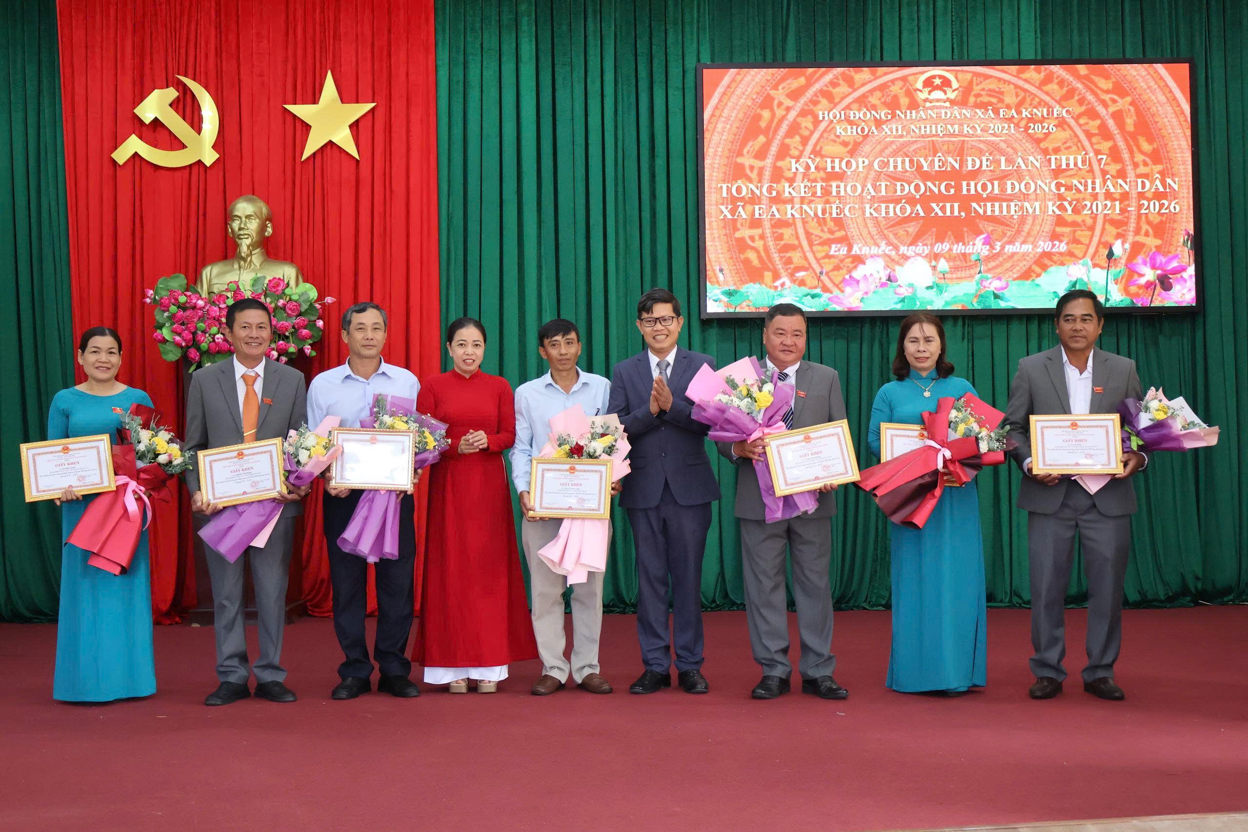 z7603074475485_c79e33d504e8b20804833881e41479a6