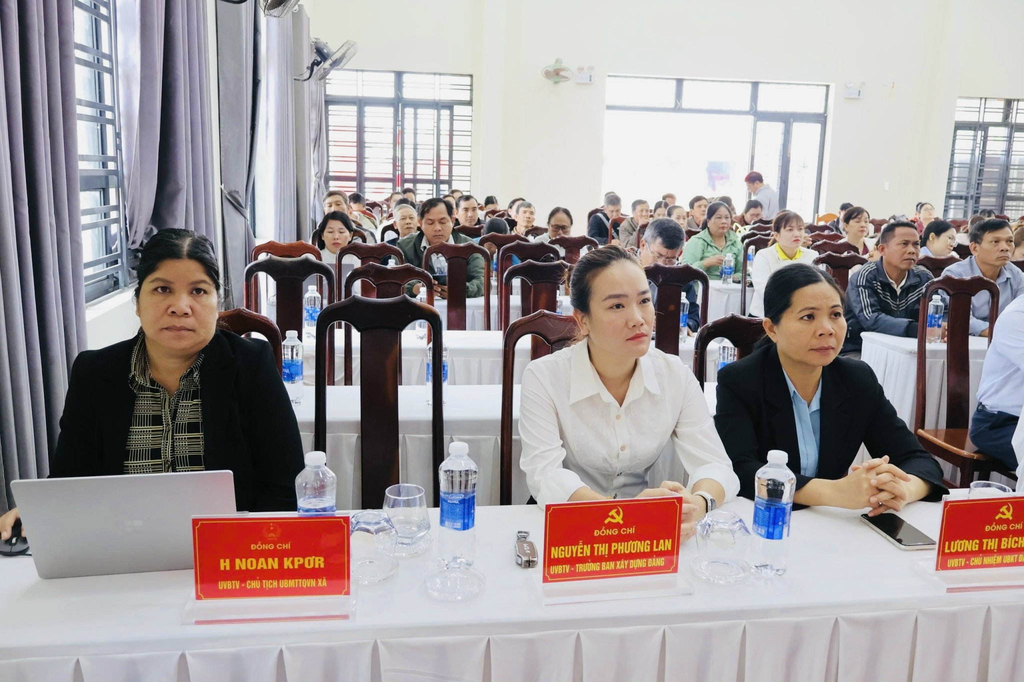 z7616388044968_ce46bc52fd2e78cddbb6c364c422b709