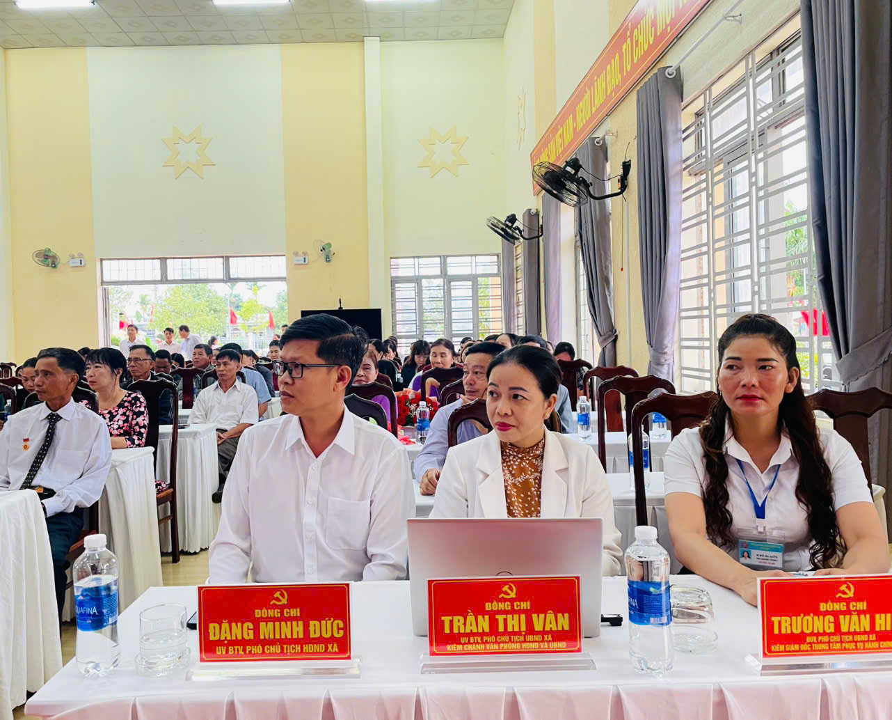 z6956474104133_98a490bb2a5b2b8536fd3b2e814e75a0