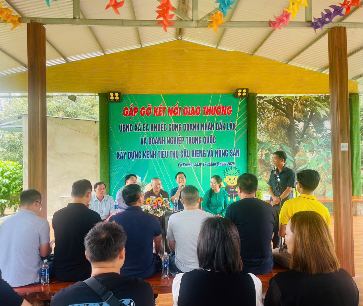 z6916006035161_c3f64eabe65608ac384c622bbd15f925