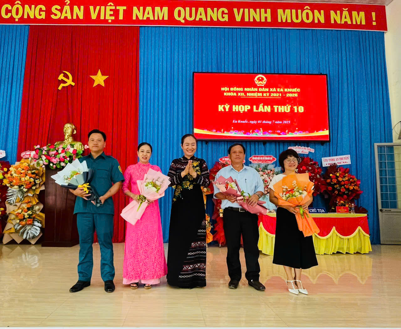 z6899595616521_003a48836fcce7e7208d05f3fcffbd63