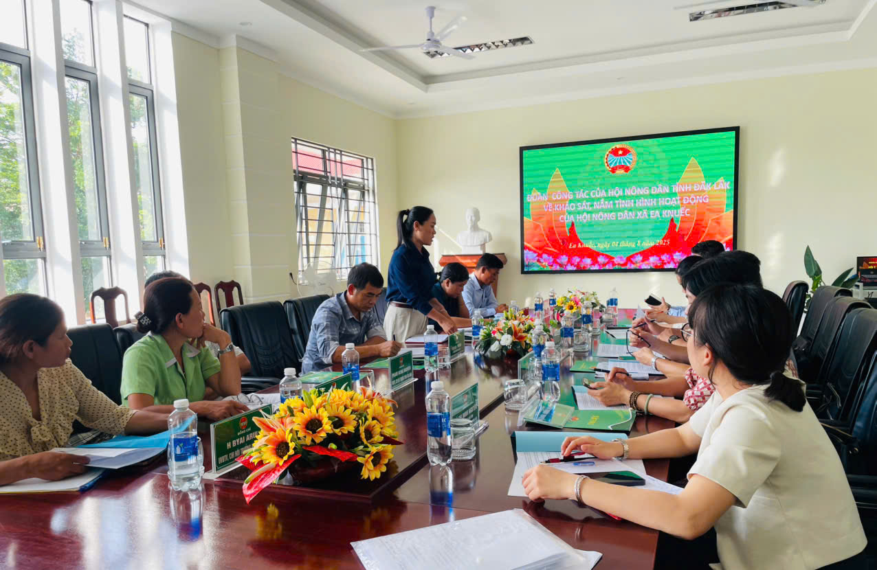 z6872942231852_881a322f9ec9ad974a4844270dccd06f