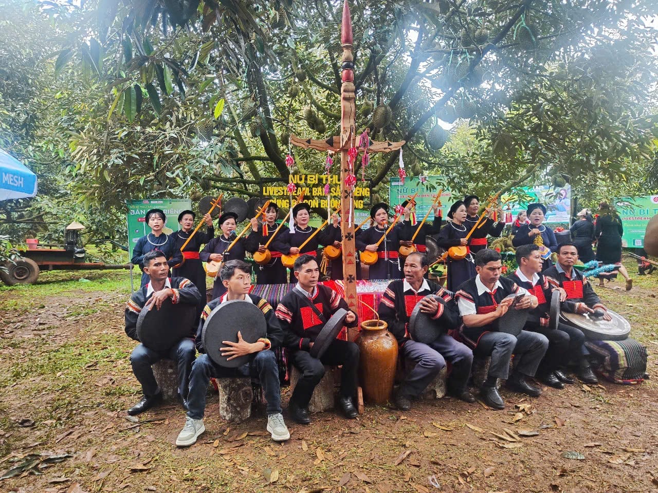 z6940370310189_a055a4bfccc9369a9a1fd6e2c99ca9b1