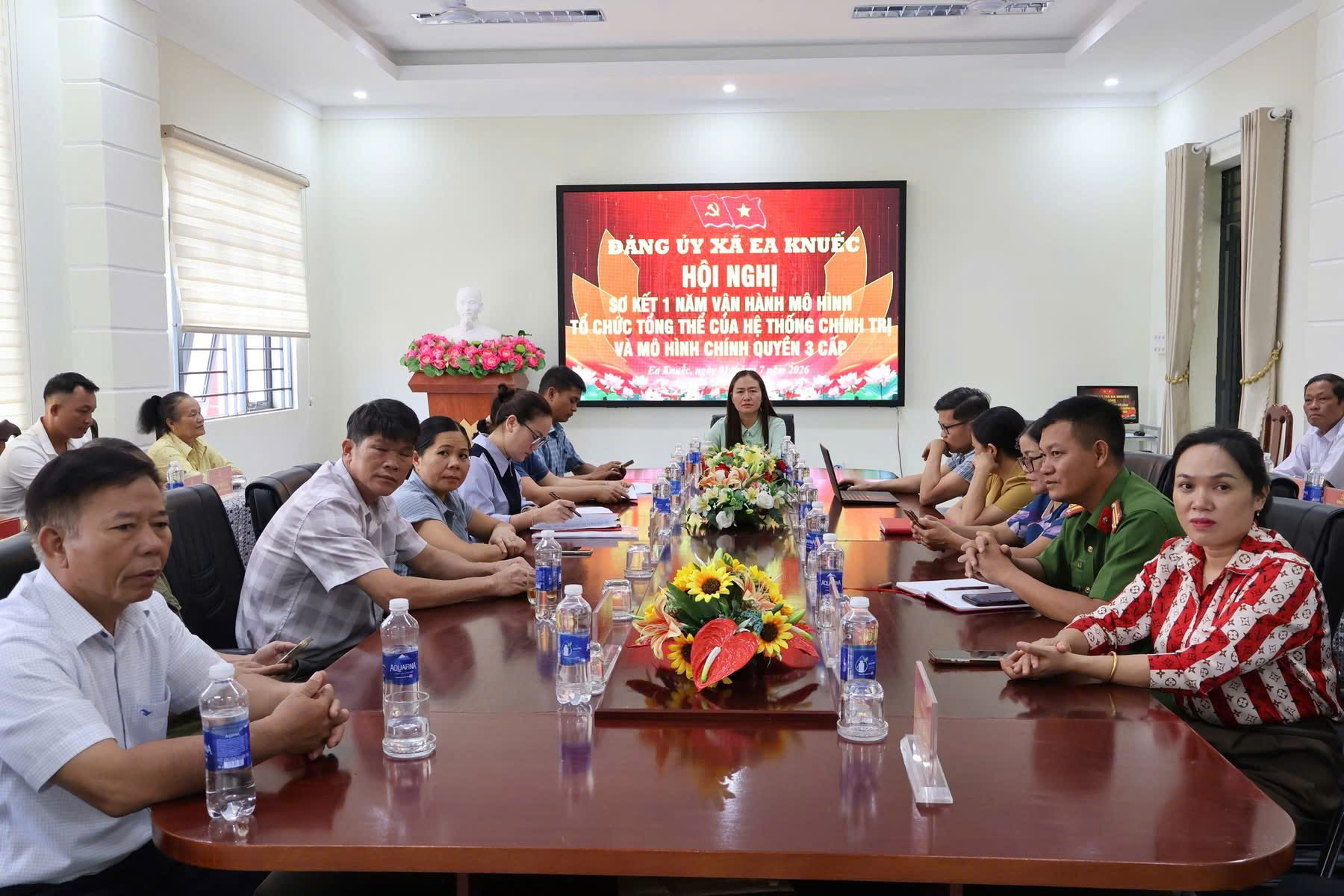 Xã Ea Knuếc tham dự Hội nghị trực tuyến toàn quốc sơ kết 01 năm vận hành mô hình tổ chức tổng thể của hệ thống chính trị và mô hình chính quyền 3 cấp